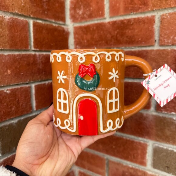 TARGET BULLSEYE PLAYGROUND GINGERBREAD HOUSE MUG 1CT - Picture 1 of 3